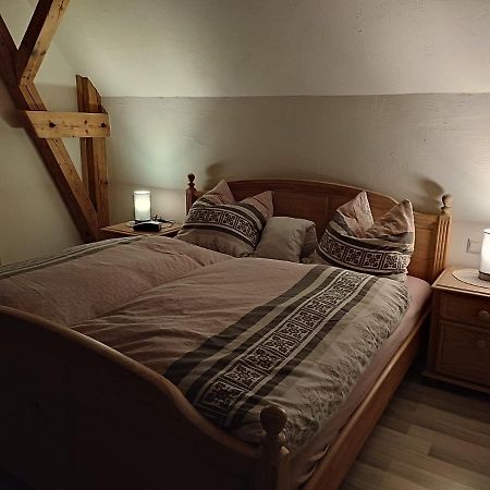 Sonnige Zimmer Hotel Eberhardzell Exterior photo