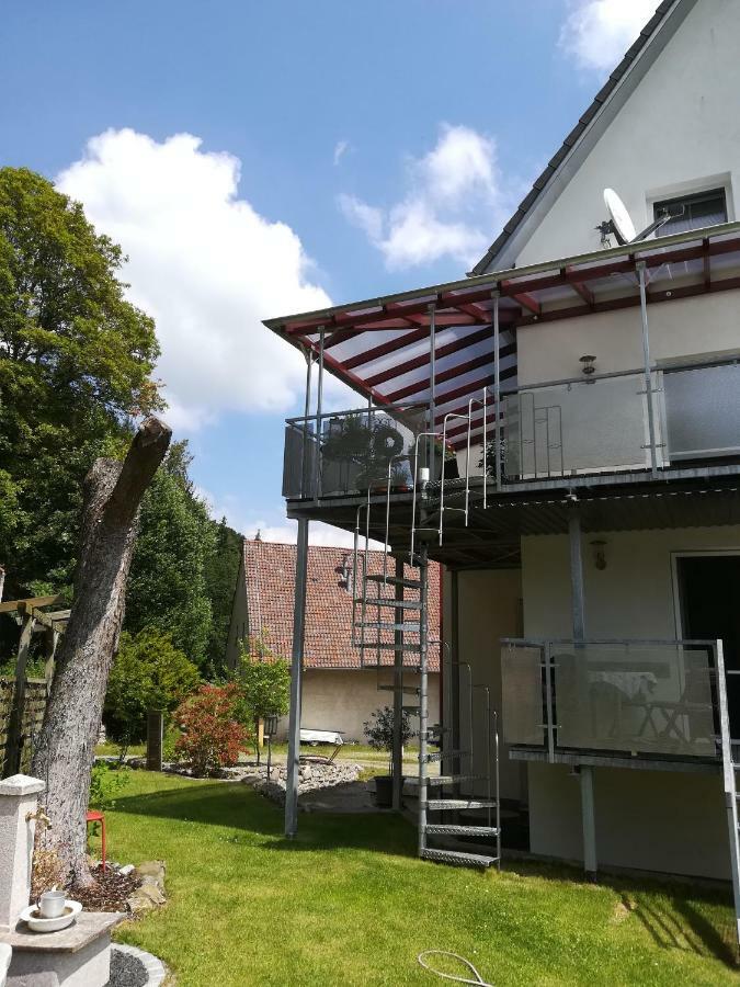Sonnige Zimmer Hotel Eberhardzell Exterior photo