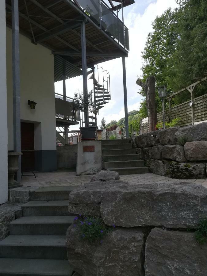 Sonnige Zimmer Hotel Eberhardzell Exterior photo
