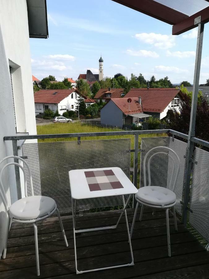 Sonnige Zimmer Hotel Eberhardzell Exterior photo